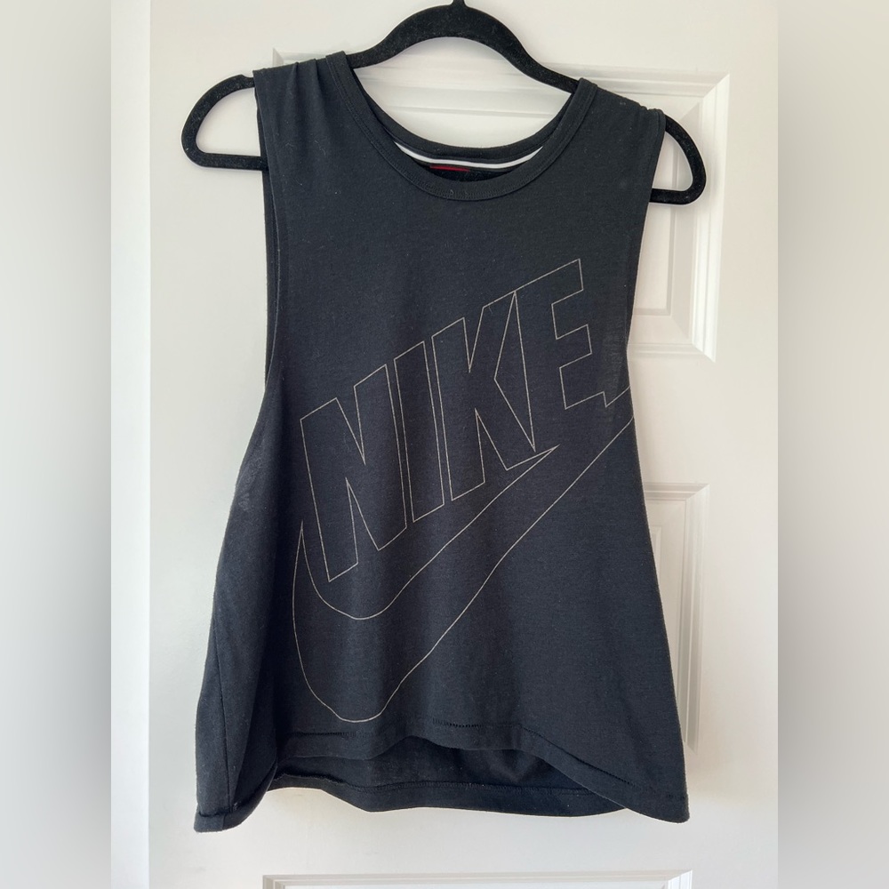 Nike Muscle Tank